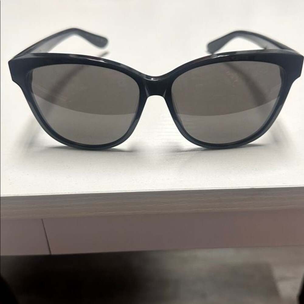 Classic Black YSL Sunglasses